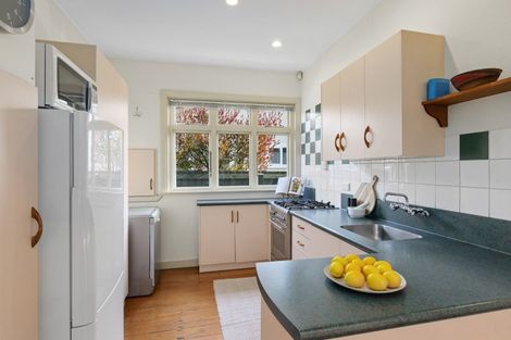 Photo of property in 14 Riverview Street, Beckenham, Christchurch, 8023