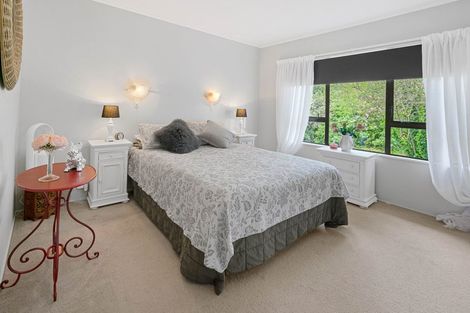 Photo of property in 9 Loasby Place, Greytown, 5712