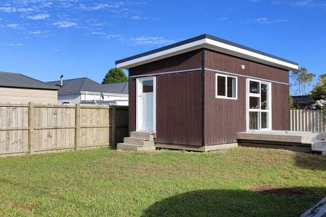 Photo of property in 19b Lyndhurst Street, Westport, 7825