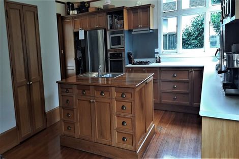 Photo of property in 31 Stratford Street, Merivale, Christchurch, 8014