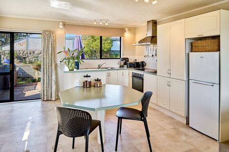 Photo of property in 1 The Top Gallant, Whitby, Porirua, 5024