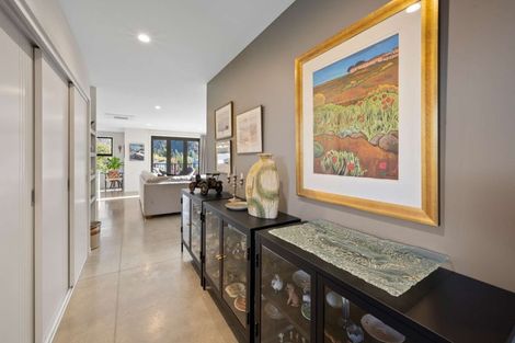 Photo of property in 17 Holloway Street, Waikiwi, Invercargill, 9810