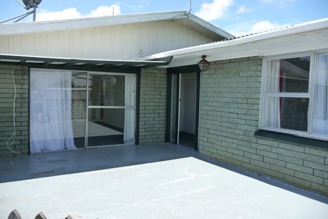 Photo of property in 53 Great South Road, Papakura, 2110