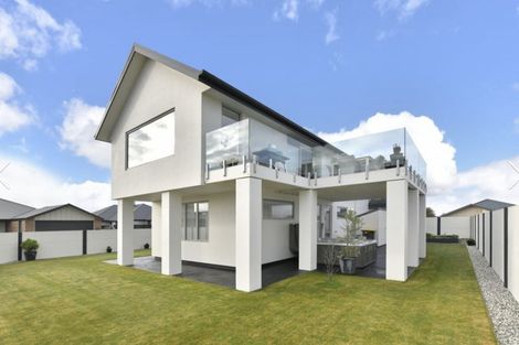 Photo of property in 15 Aroha Street, Pegasus, 7612