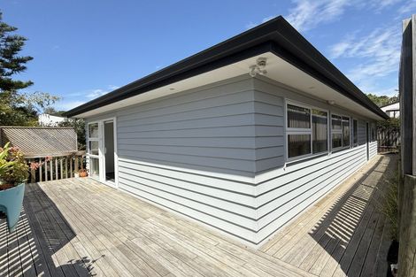 Photo of property in 6 Halder Place, Torbay, Auckland, 0632