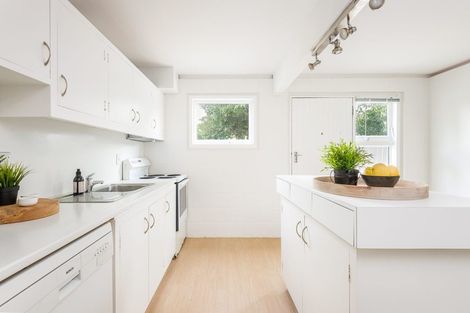 Photo of property in 1/78a Holly Road, St Albans, Christchurch, 8014