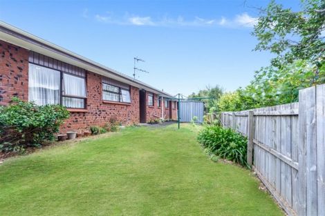 Photo of property in 303a/2 Great North Road, Henderson, Auckland, 0612