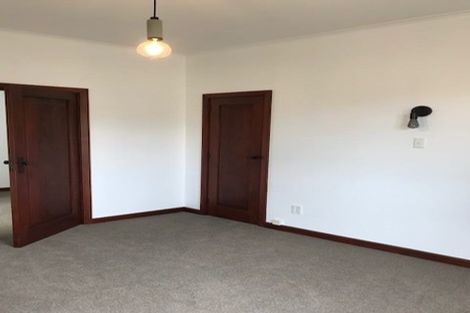 Photo of property in 6 Wayside, Miramar, Wellington, 6022
