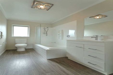 Photo of property in 1 Burford Way, Rolleston, 7615