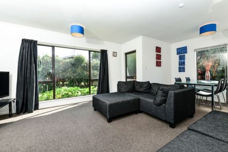 Photo of property in 2 Olwyn Green, Dinsdale, Hamilton, 3204