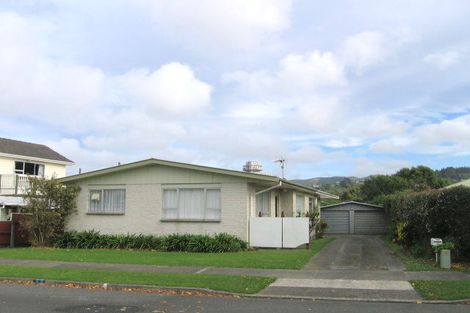 Photo of property in 37 Foster Street, Taita, Lower Hutt, 5011