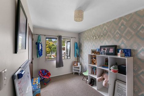 Photo of property in 20 Resolution Road, Welcome Bay, Tauranga, 3112