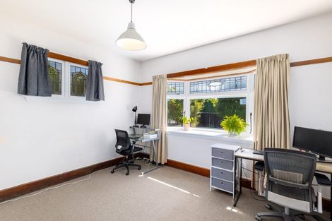 Photo of property in 136 North Avon Road, Richmond, Christchurch, 8013