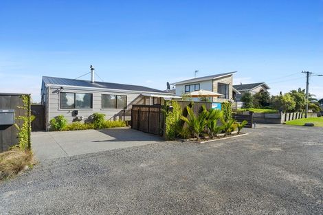 Photo of property in 106a Martin Road, Paraparaumu Beach, Paraparaumu, 5032