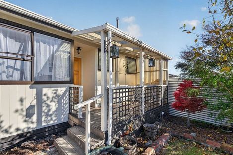 Photo of property in 100 Kuripuni Street, Kuripuni, Masterton, 5810