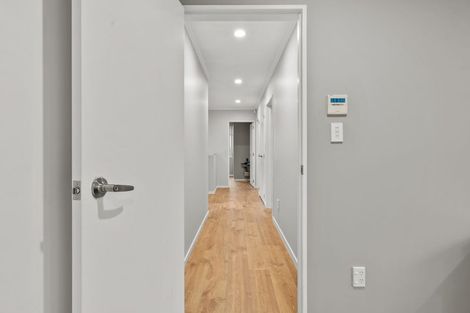 Photo of property in 6 Phar Lap Crescent, Takanini, 2112