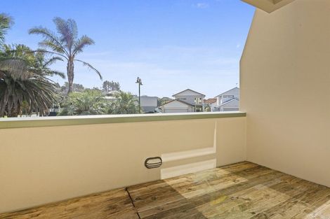 Photo of property in 2/595 Laurie Southwick Parade, Gulf Harbour, Whangaparaoa, 0930