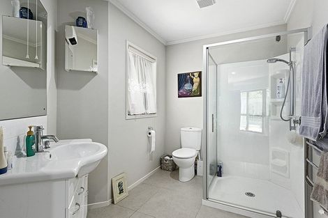 Photo of property in 347a Main Road North, Brown Owl, Upper Hutt, 5018