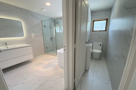 Photo of property in 36 Murvale Drive, Bucklands Beach, Auckland, 2014