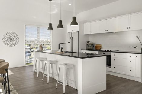 Photo of property in 379b Oceanbeach Road, Mount Maunganui, 3116