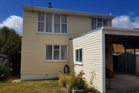 Photo of property in 41 Hindmarsh Street, Johnsonville, Wellington, 6037