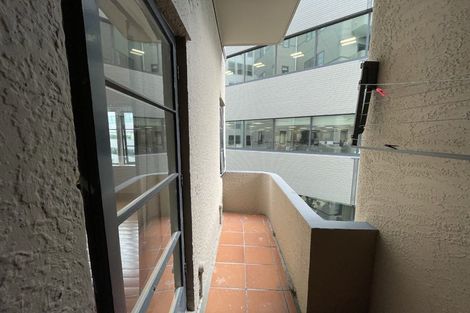 Photo of property in Westhaven Apartments, 11/127u Molesworth Street, Thorndon, Wellington, 6011