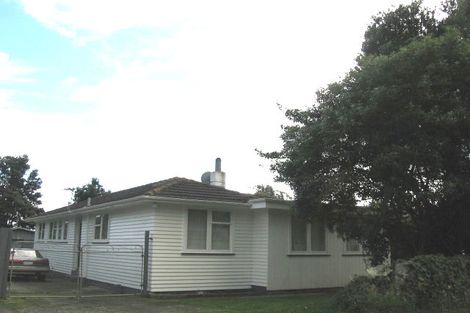 Photo of property in 14 Surprise Place, Cannons Creek, Porirua, 5024