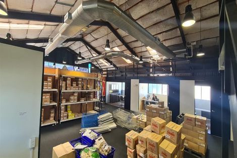 Photo of property in 25a Great South Road, Papakura, 2110