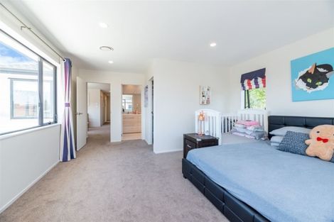 Photo of property in 14 Kotuku Street, Te Atatu Peninsula, Auckland, 0610