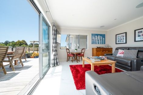 Photo of property in 169 Vista Paku, Pauanui, Hikuai, 3579