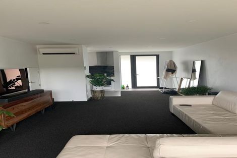 Photo of property in 74u3 Derwent Street, Island Bay, Wellington, 6023