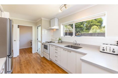 Photo of property in 5 Greenwood Close, Woodend, 7610