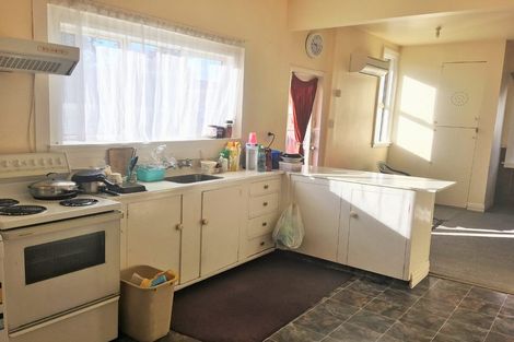 Photo of property in 64 Division Street, Riccarton, Christchurch, 8041