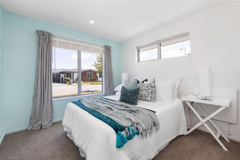 Photo of property in 17 Carpenter Drive, Prebbleton, 7604