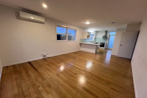 Photo of property in 19a Marewa Street, Te Atatu South, Auckland, 0610