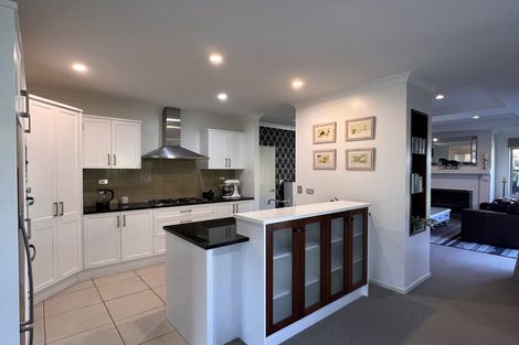 Photo of property in 33 Millstream Drive, Northwood, Christchurch, 8051