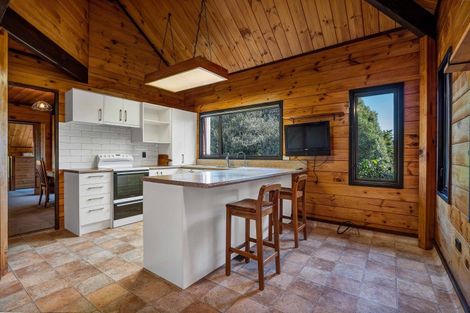 Photo of property in 21b Sequoia Grove, Merrilands, New Plymouth, 4312
