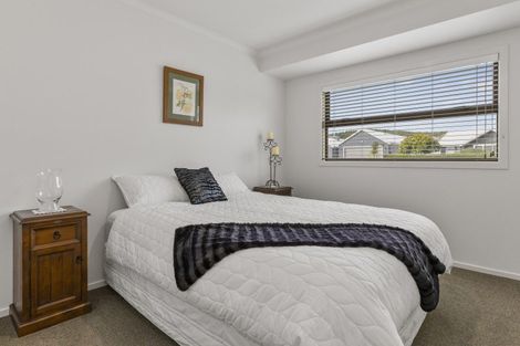 Photo of property in 22 Victoria Street, Richmond Heights, Taupo, 3330