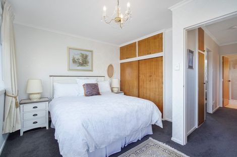 Photo of property in 17 Molesworth Place, Somerfield, Christchurch, 8024