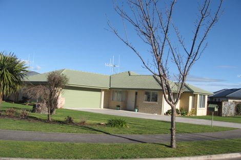 Photo of property in 4 Arundel Place, Nawton, Hamilton, 3200