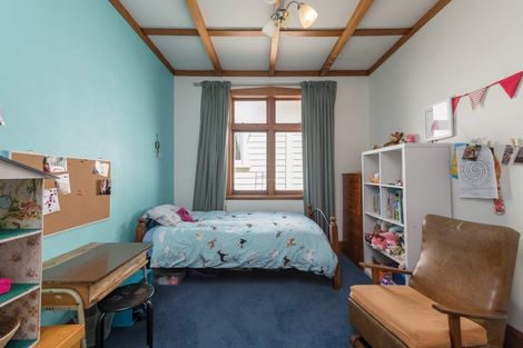 Photo of property in 129 Tipahi Street, Nelson South, Nelson, 7010