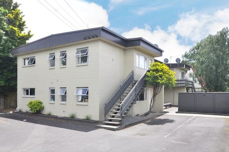 Photo of property in 17u3 May Street, Hamilton East, Hamilton, 3216