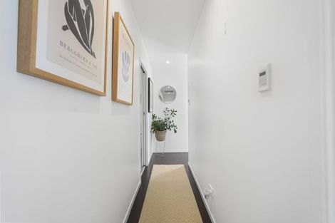 Photo of property in 17 Mcclintock Road, Massey, Auckland, 0614