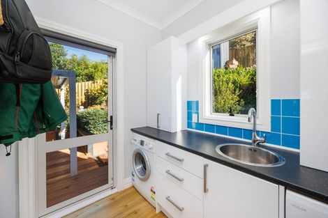 Photo of property in 30 Wellesley Street, Feilding, 4702