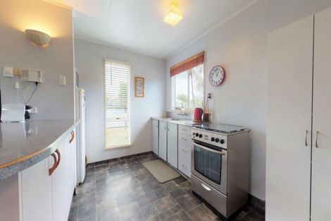 Photo of property in 13 Morgan Crescent, Levin, 5510