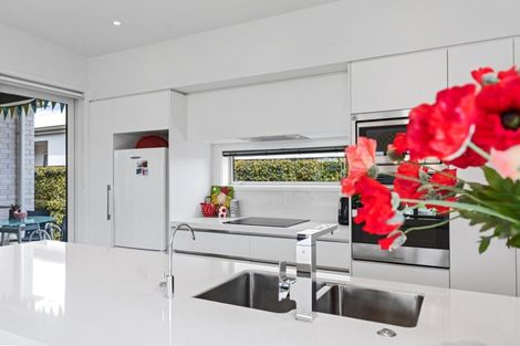 Photo of property in 21 Jacob Street, Brookfield, Tauranga, 3110
