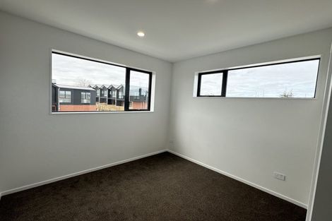 Photo of property in 252a Great North Road, Henderson, Auckland, 0612