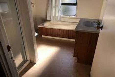 Photo of property in 5/64a Birkdale Road, Birkdale, Auckland, 0626