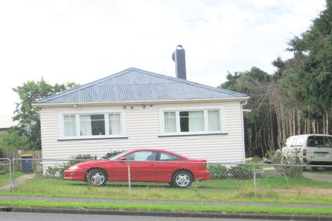 Photo of property in 381 West Coast Road, Glen Eden, Auckland, 0602