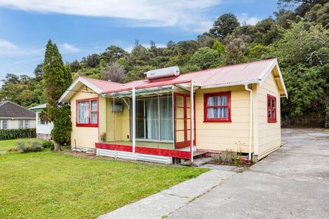 Photo of property in 67 Hair Street, Wainuiomata, Lower Hutt, 5014